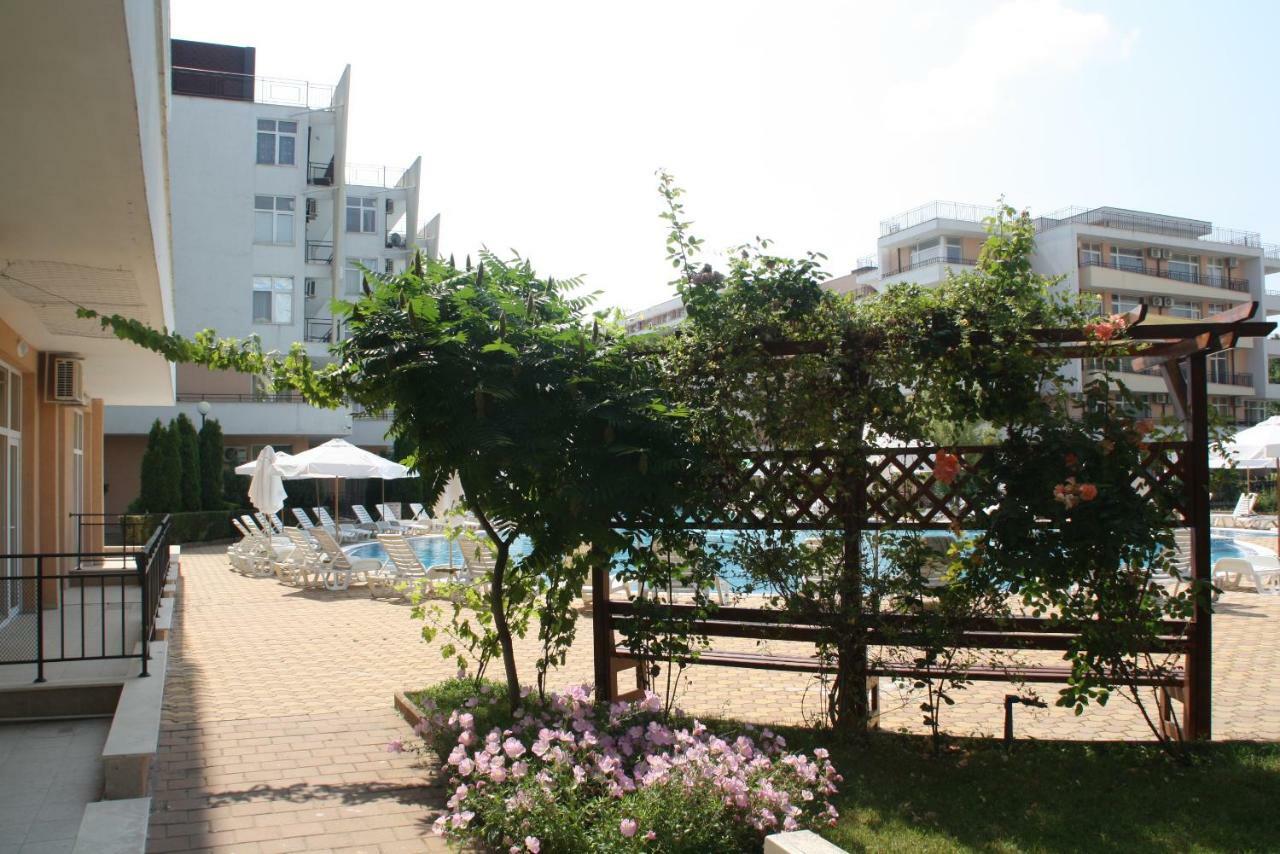Grand Kamelia Apartment Slantschew brjag Exterior foto